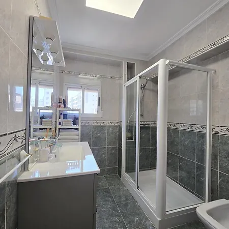 Apartment Con Piscina En Pau 5 *